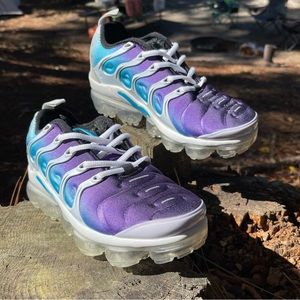 Nike Air Vapormax Plus white teal seize 7 - NWOT